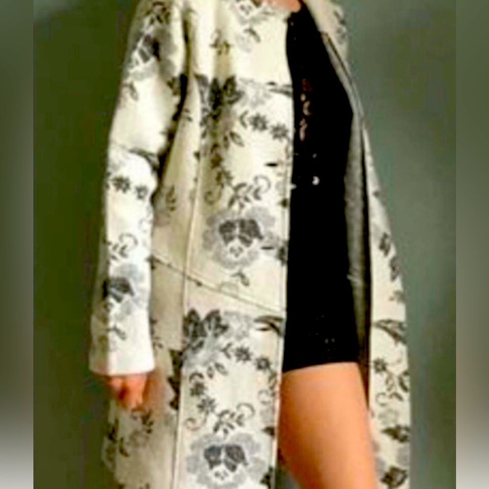 Lucy & Laurel Anthropologie Wool Blend Floral Jacket Coat Ladies Size L NWOT